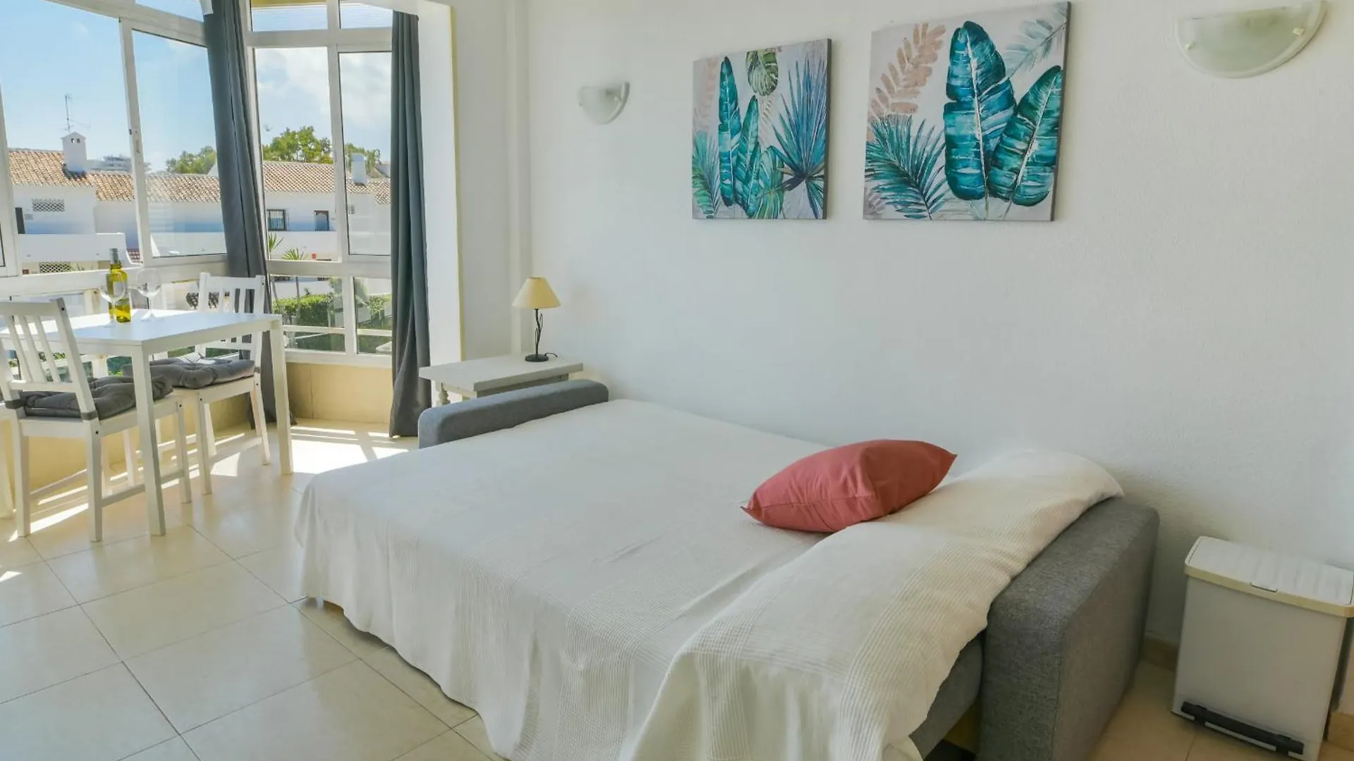 Apartamento Estudio Bonitas Vistas Al Mar Benalmádena